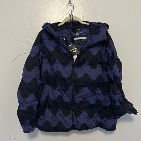Marimekko Uniqlo Packable Down Ultralight Coat NWT M - Picture 3 of 4